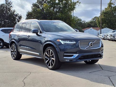 Certified 2024 Volvo XC90 B6 Plus image 1