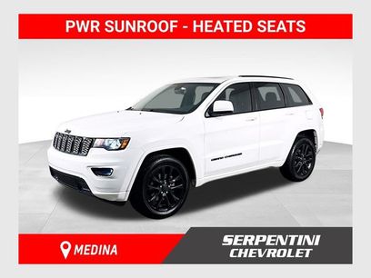 Used 2020 Jeep Grand Cherokee Altitude