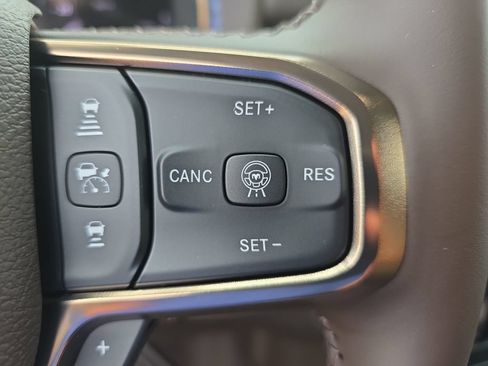 New 2026 RAM 1500 Limited AWD/4WD image 17
