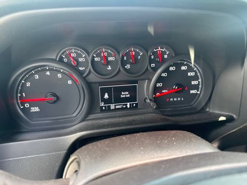 Used 2025 Chevrolet Silverado 2500 Custom w/ Custom Value Package AWD/4WD image 21