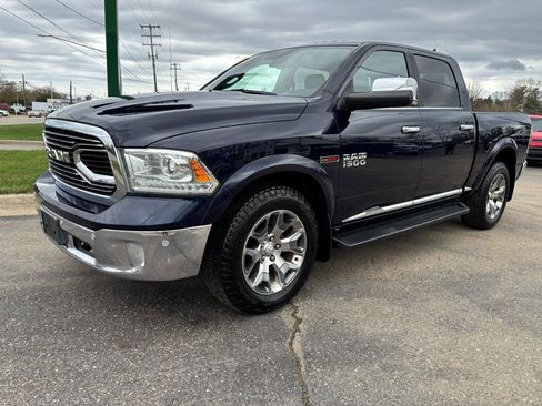 Used 2018 RAM 1500 Limited image 1