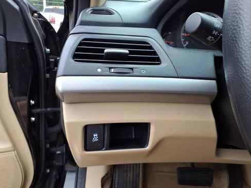 Used 2012 Honda Accord LX image 8