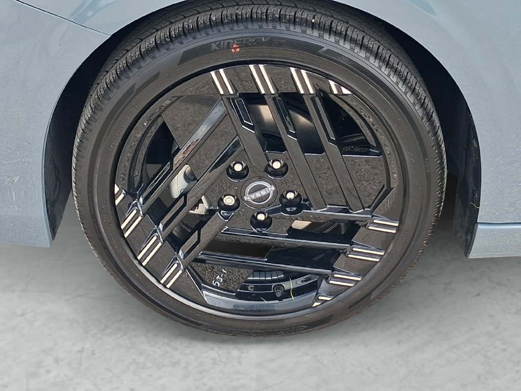 New 2027 Nissan Sentra SR FWD image 24