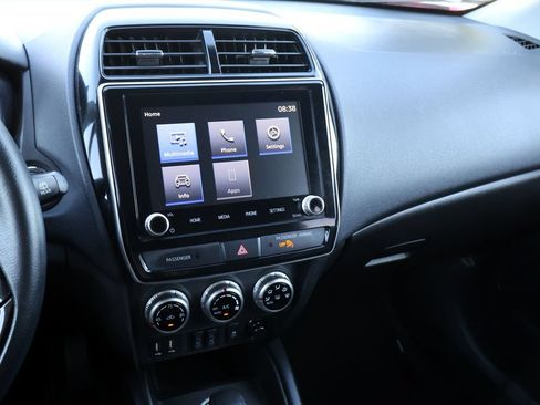 Used 2025 Mitsubishi Outlander Sport ES AWD/4WD image 28