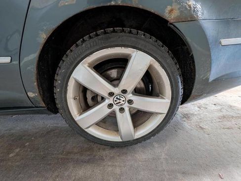 Used 2009 Volkswagen CC VR6 AWD/4WD image 14
