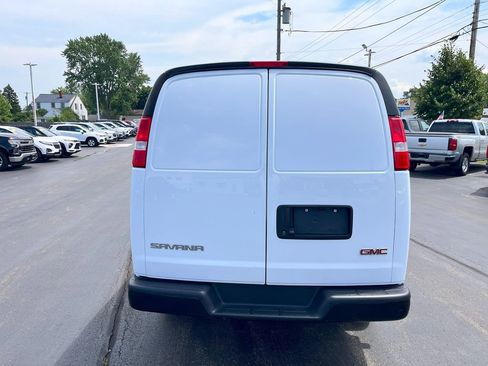 Used 2024 GMC Savana 2500 Work Van image 7