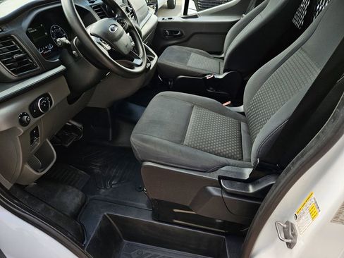 Used 2024 Ford Transit 250 Low Roof w/ Exterior Upgrade Package RWD image 11