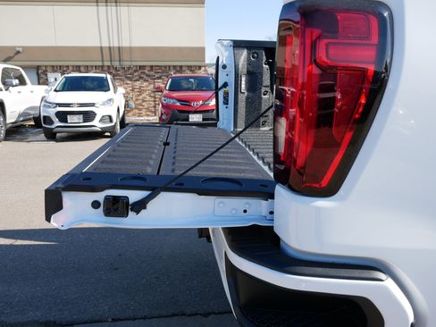 New 2026 GMC Sierra 1500 AT4 w/ AT4 Premium Package image 10