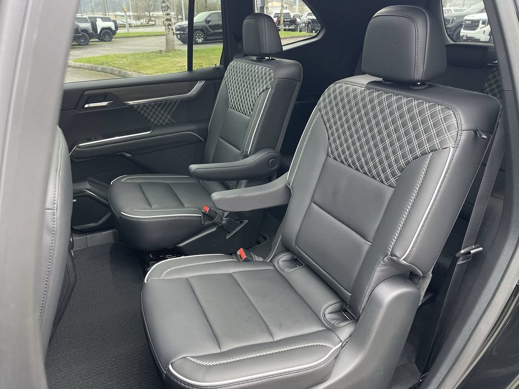 New 2026 GMC Acadia Denali w/ Super Cruise Package AWD/4WD image 26