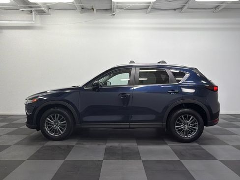 Used 2017 MAZDA CX-5 Touring w/ Preferred Equipment Package AWD/4WD image 4