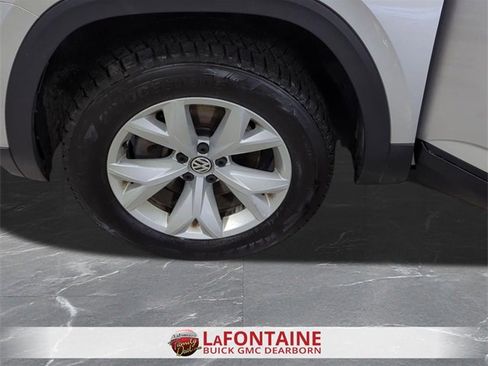 Used 2018 Volkswagen Atlas SE image 29