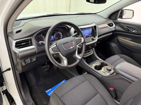 Used 2023 GMC Acadia SLE w/ Driver Convenience Package image 24