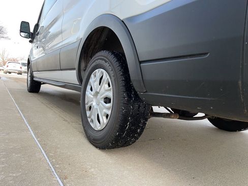 Used 2023 Ford Transit 350 XLT image 19