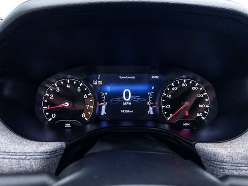Used 2022 Jeep Compass Latitude FWD image 31