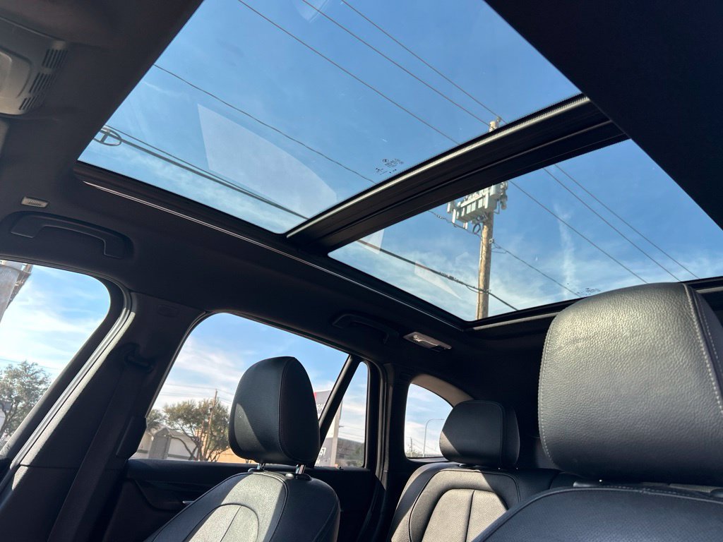 Used 2018 BMW X1 sDrive28i w/ Convenience Package FWD image 11