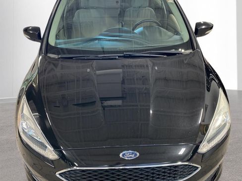 Used 2015 Ford Focus SE w/ SE Sport Package FWD image 29