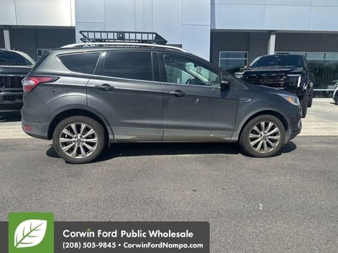 Used 2018 Ford Escape Titanium image 6