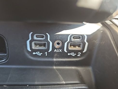 Certified 2022 RAM 1500 Big Horn image 30