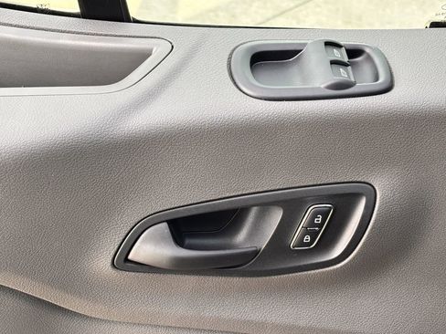 New 2025 Ford Transit 350 XL image 48