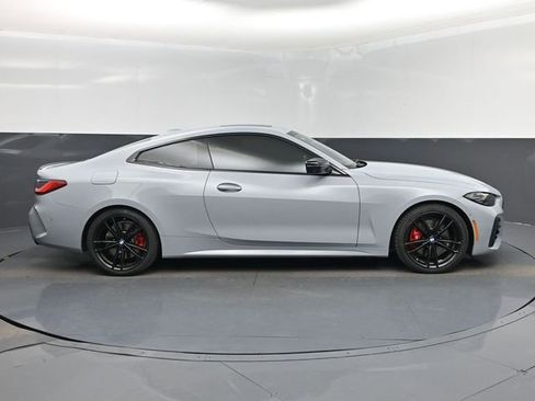 Used 2024 BMW M440i Coupe w/ Premium Package RWD image 2