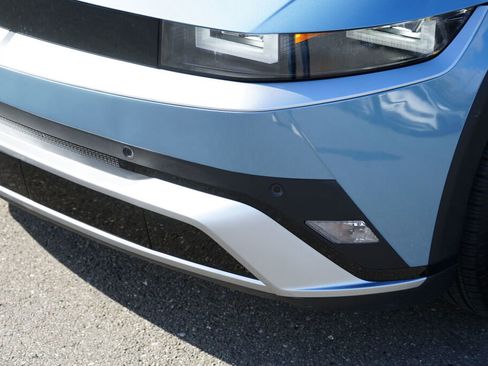 Used 2025 Hyundai Ioniq 5 SE image 9