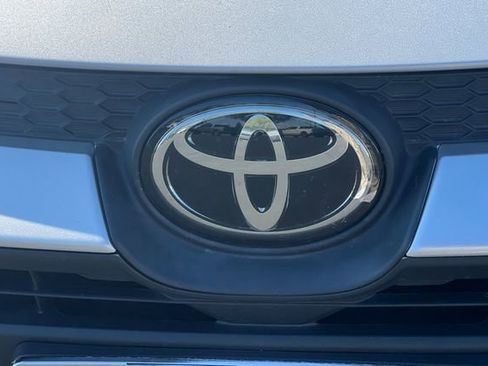 Used 2023 Toyota Corolla LE image 35