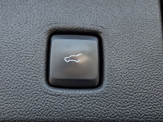 Used 2023 Ford Escape Platinum w/ Premium Technology Package AWD/4WD image 28