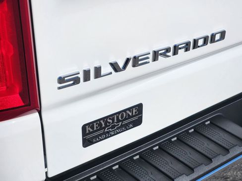 New 2026 Chevrolet Silverado 1500 LTZ w/ Z71 Off-Road Package image 11