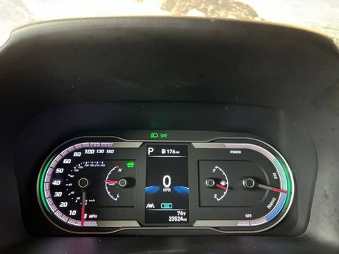 Used 2022 Hyundai Tucson Blue AWD/4WD image 13