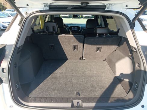 Used 2019 GMC Terrain SLT w/ Preferred Package image 21