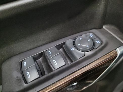 Used 2020 GMC Sierra 1500 SLE w/ SLE Value Package AWD/4WD image 27