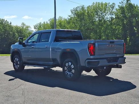 Used 2024 GMC Sierra 2500 Denali w/ Denali Reserve Package AWD/4WD image 5