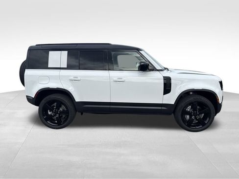 New 2026 Land Rover Defender 110 S image 8
