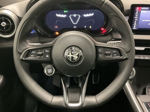 New 2026 Alfa Romeo Tonale w/ Black Premium Package AWD/4WD image 14