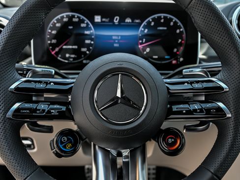 Used 2026 Mercedes-Benz CLE 53 AMG 4MATIC Cabriolet image 35