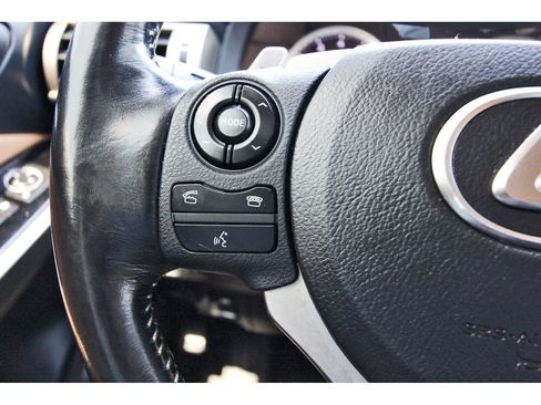 Used 2016 Lexus IS 300 AWD w/ Premium Package image 19