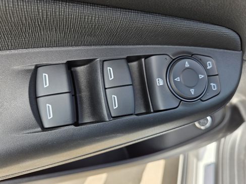 New 2026 Buick Envista Sport Touring FWD image 19