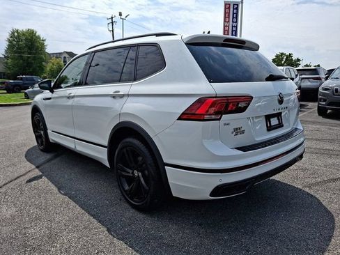 Certified 2023 Volkswagen Tiguan SE R-Line AWD/4WD image 4