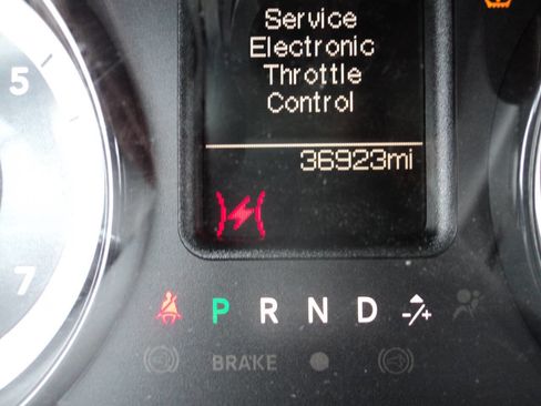 Used 2018 RAM 1500 Tradesman w/ Power & Remote Entry Group image 10