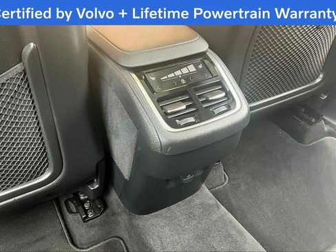 Used 2025 Volvo XC90 B6 Plus AWD/4WD image 33