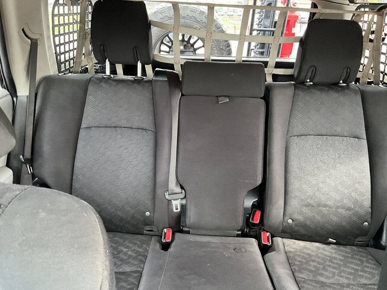 Used 2011 Toyota 4Runner Trail AWD/4WD image 10