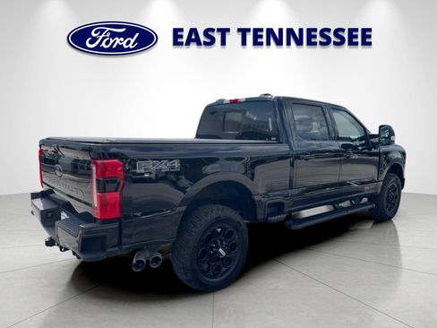 Used 2024 Ford F250 Lariat w/ Lariat Ultimate Package AWD/4WD image 3