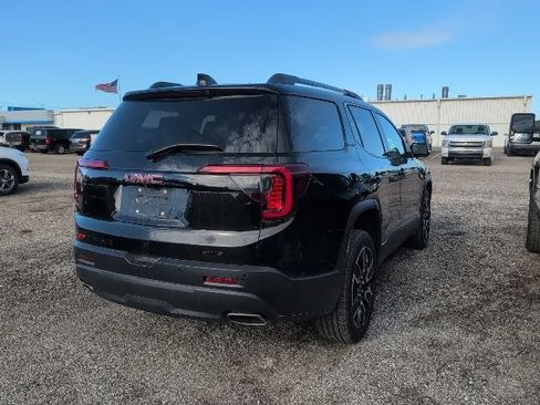 Used 2021 GMC Acadia SLE w/ Elevation Edition AWD/4WD image 4