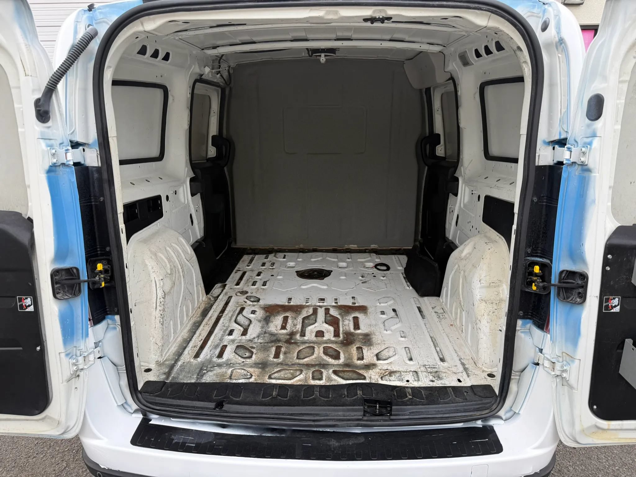 Used 2018 RAM ProMaster City Tradesman SLT FWD image 17