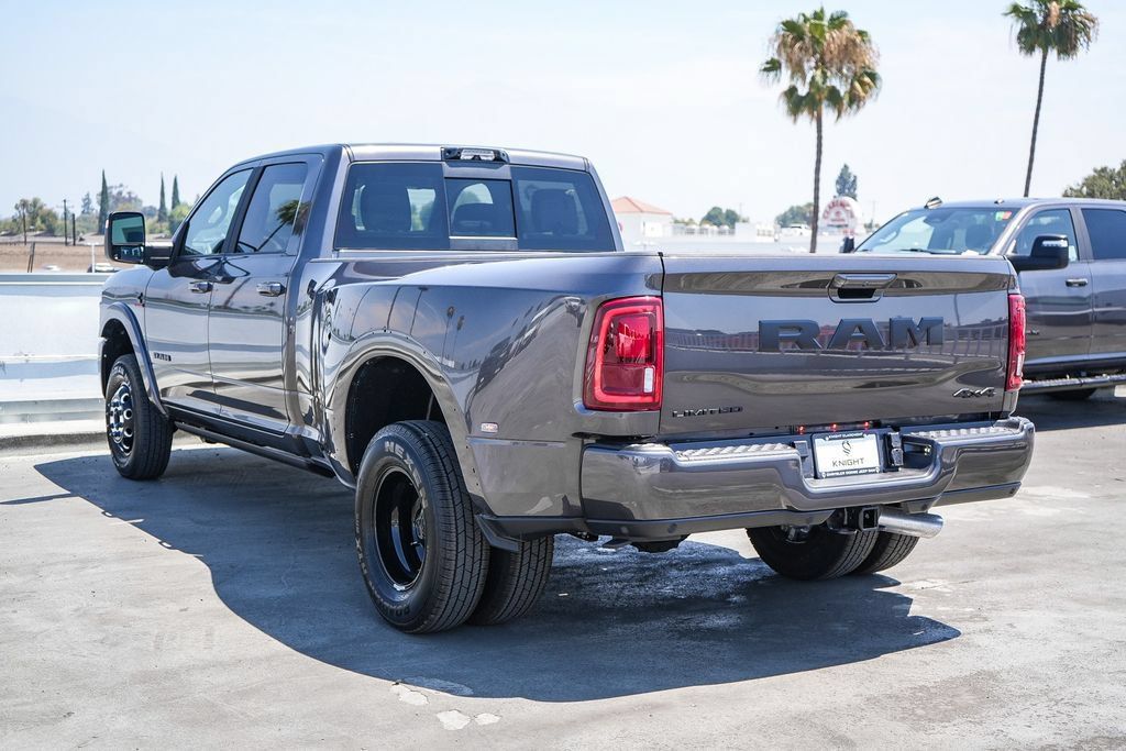 New 2026 RAM 3500 Limited AWD/4WD image 7