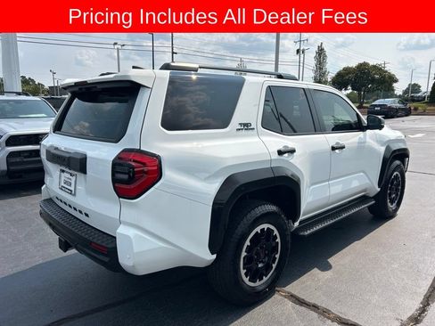 Used 2026 Toyota 4Runner TRD Off-Road Premium AWD/4WD image 23