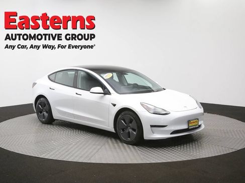 Used 2022 Tesla Model 3 Long Range AWD/4WD image 43