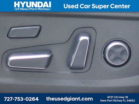 Used 2023 Hyundai Santa Fe Calligraphy AWD/4WD image 22