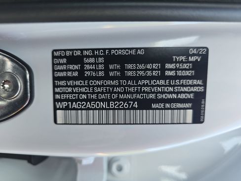 Used 2022 Porsche Macan S AWD/4WD image 37