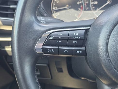 Used 2024 MAZDA MAZDA3 s FWD image 33